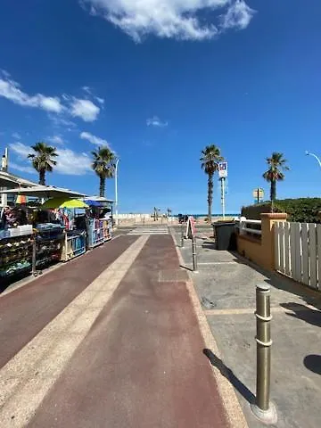 T2 Pour 4 Personnes Terrasse Vue Mer, Ascenseur - 4casi402 Charming One Bedroom Appartement *